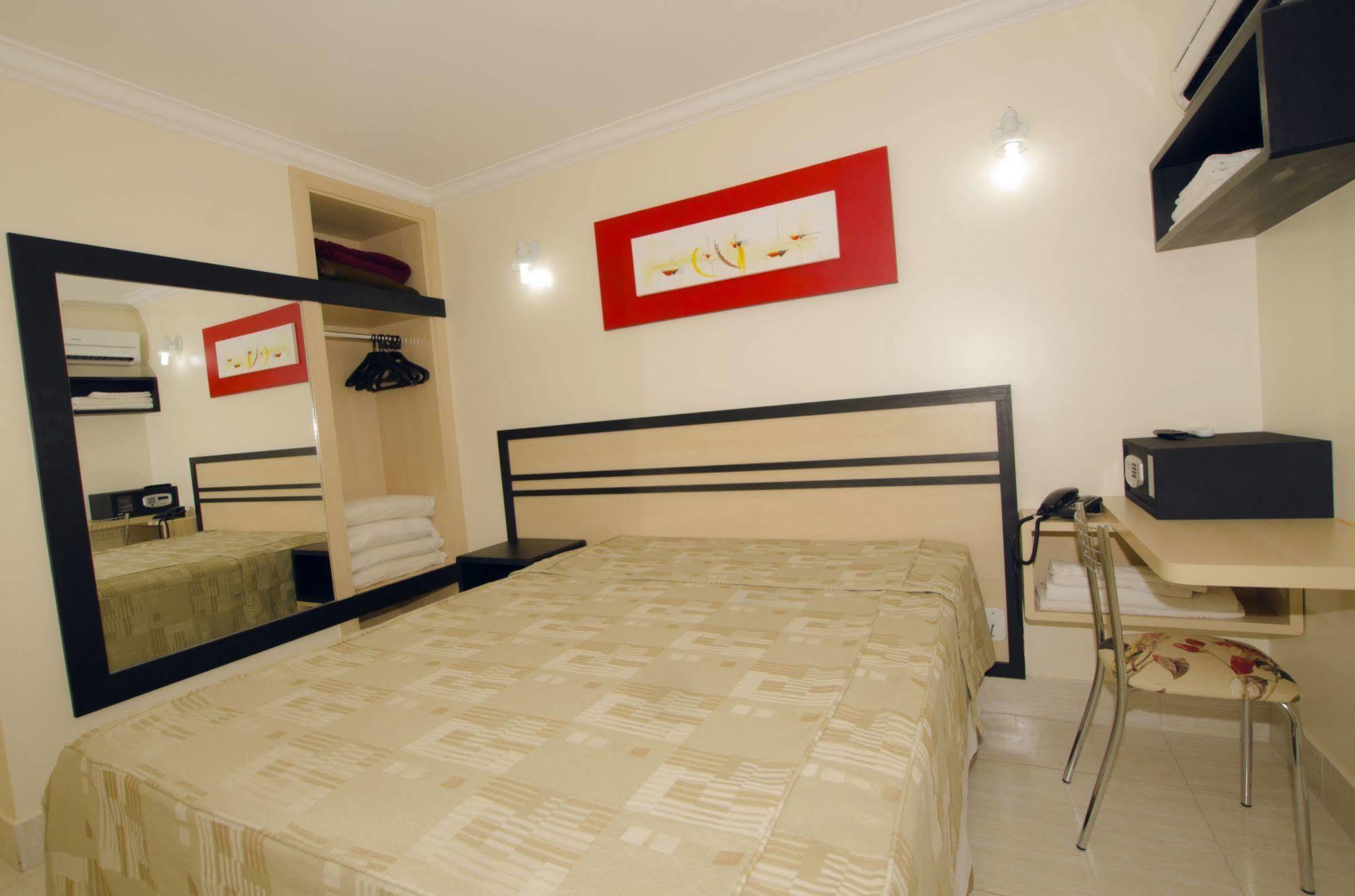 Di Roma Resorts - Reis Imoveis Caldas Novas Bagian luar foto